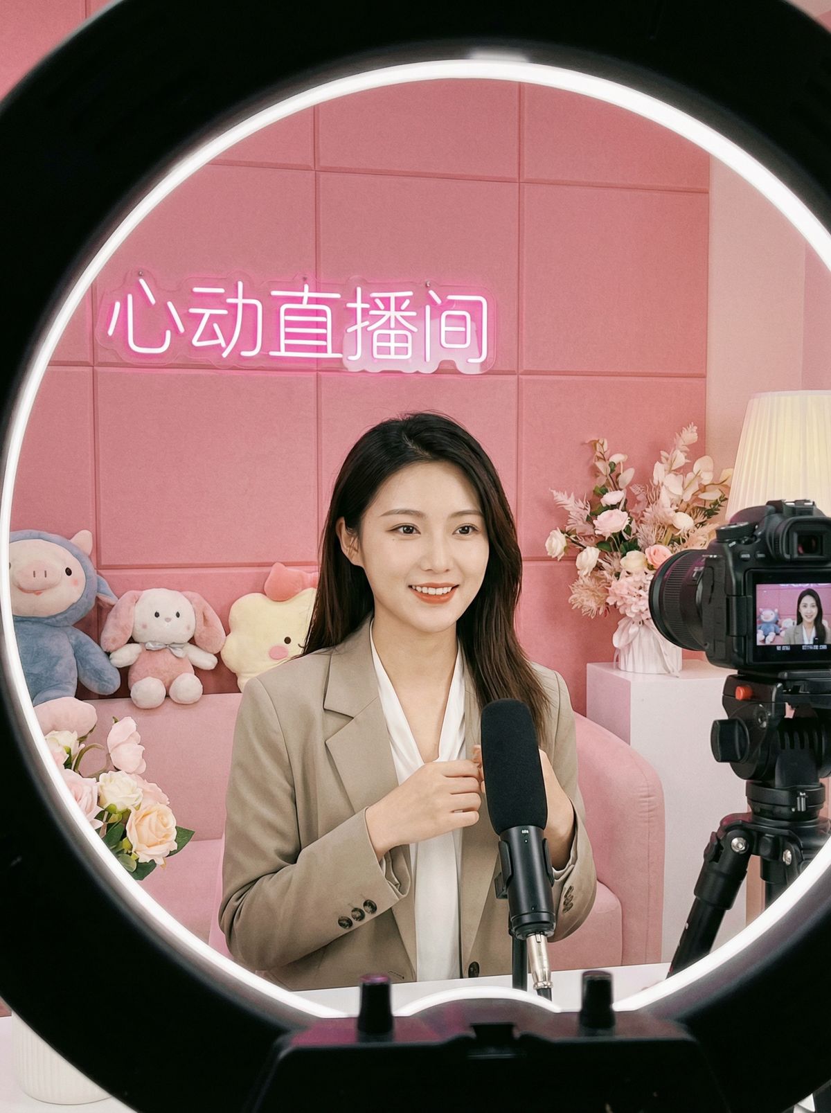 情侣美女直播视频